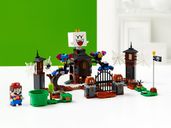 LEGO® Super Mario™ King Boo and the Haunted Yard Expansion Set components