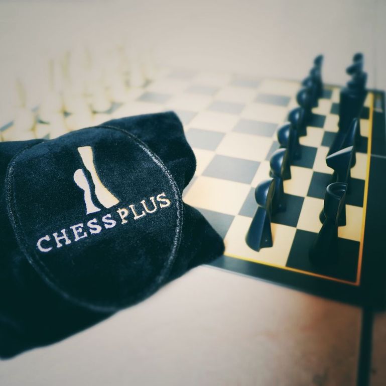 The Pawn Game – ChessPlus