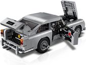 LEGO® Icons James Bond™ Aston Martin DB5 intérieur