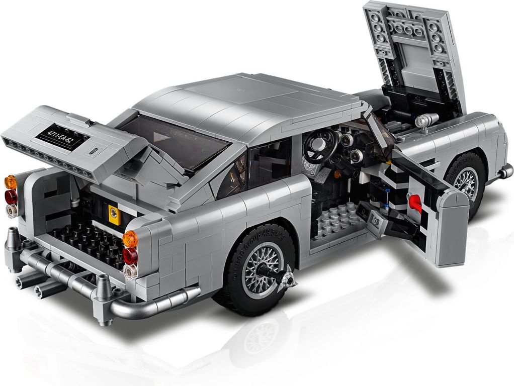 LEGO® Icons James Bond™ Aston Martin DB5 interno