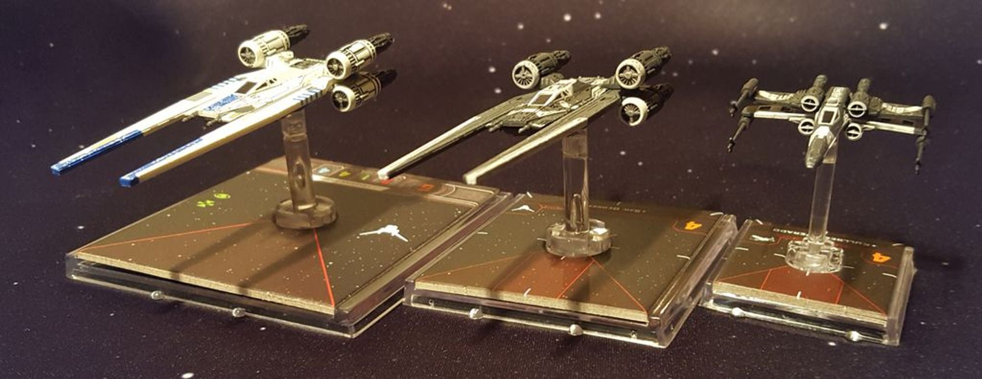 Star Wars X-Wing: El juego de miniaturas - Renegados de Saw: Pack de Expansión miniaturas