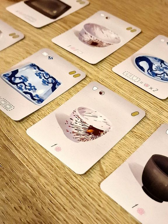 Broken and Beautiful: A Game About Kintsugi cartas