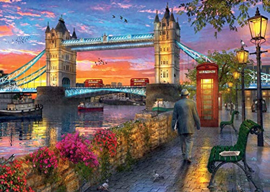 Tower Bridge of London bei Sonnenuntergang