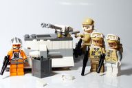 LEGO® Star Wars Rebel Trooper Battle Pack components