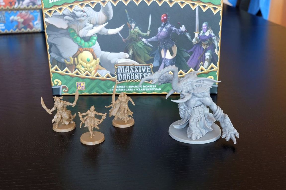 Massive Darkness: Heroes & Monster Set - Bloodmoon Assassins vs The Hellephant miniaturen