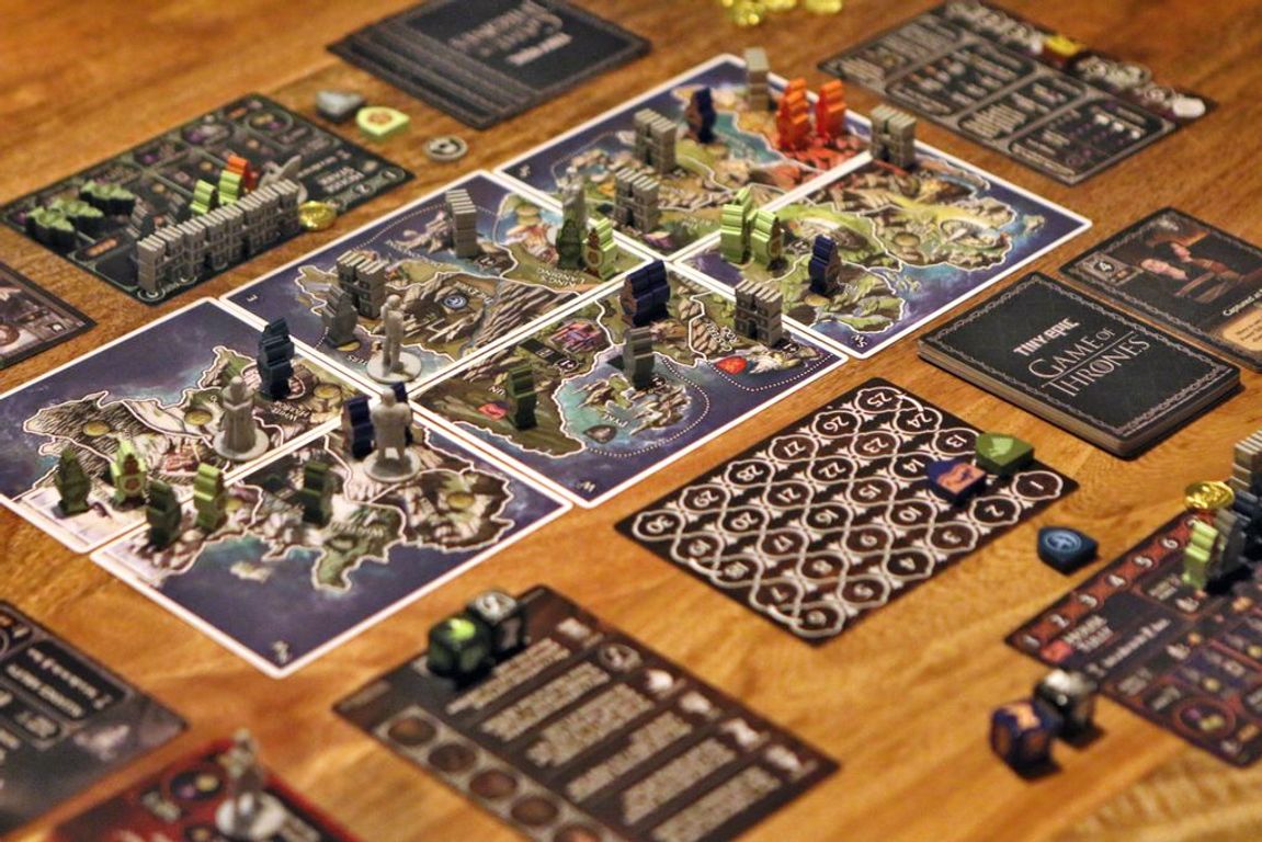 Tiny Epic Game of Thrones components