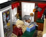 LEGO® Ideas Home Alone interior