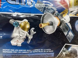 LEGO® City Space Satellite