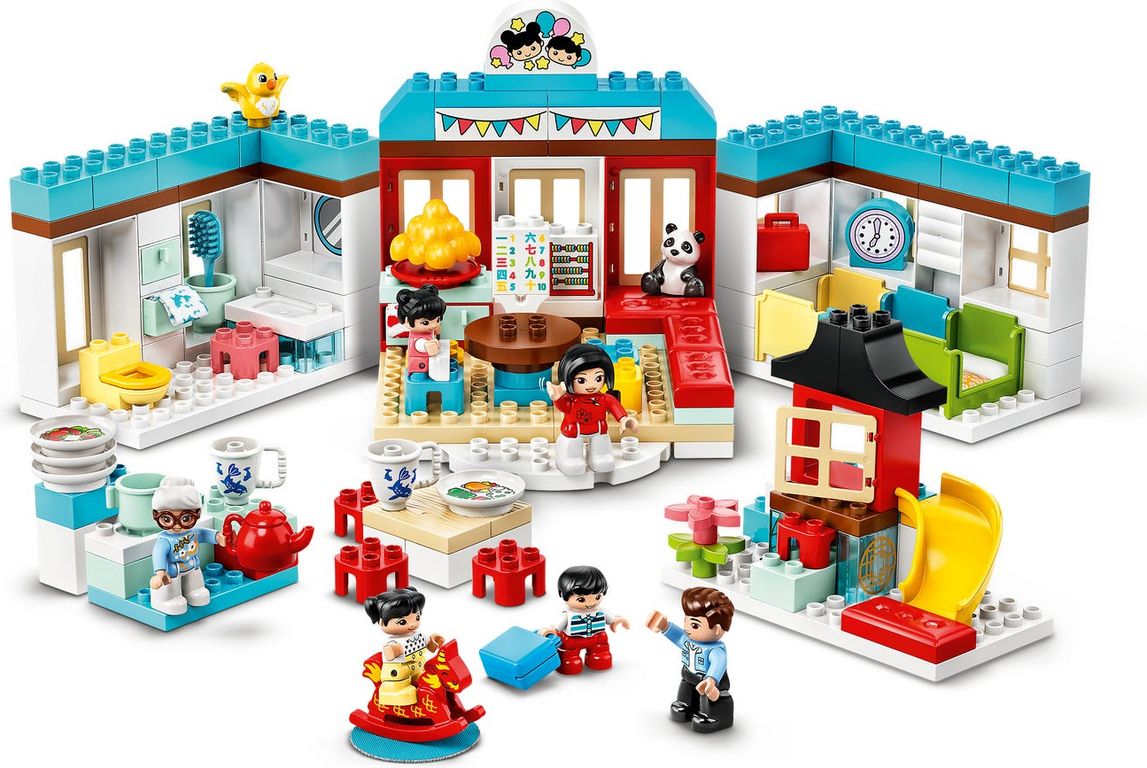 LEGO® DUPLO® La casa dell'infanzia gameplay