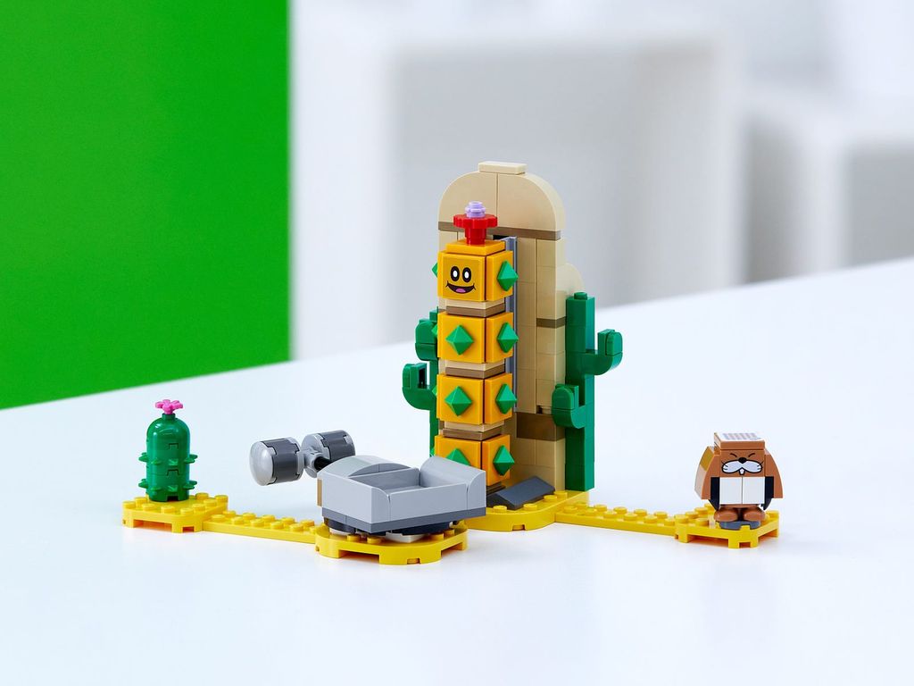 LEGO® Super Mario™ Desert Pokey Expansion Set components