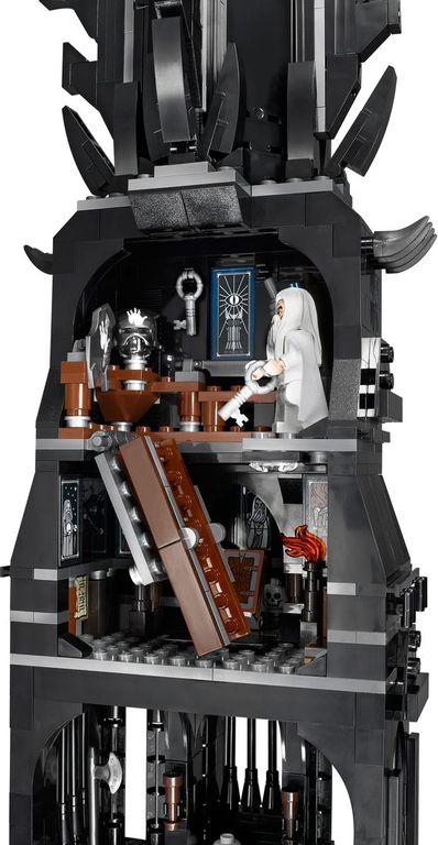 LEGO® The Lord of the Rings The Tower of Orthanc interieur