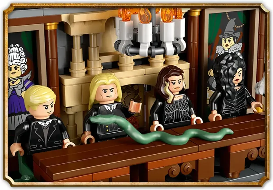 LEGO® Harry Potter™ Landsitz der Familie Malfoy minifiguren