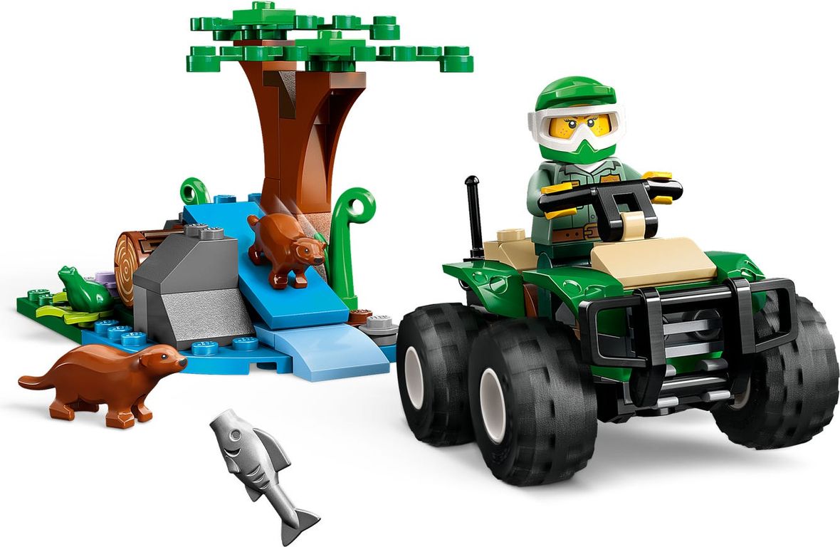 LEGO® City ATV and Otter Habitat gameplay