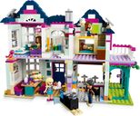 LEGO® Friends La maison familiale d'Andréa intérieur