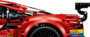 LEGO® Technic Ferrari 488 GTE “AF Corse #51” partes