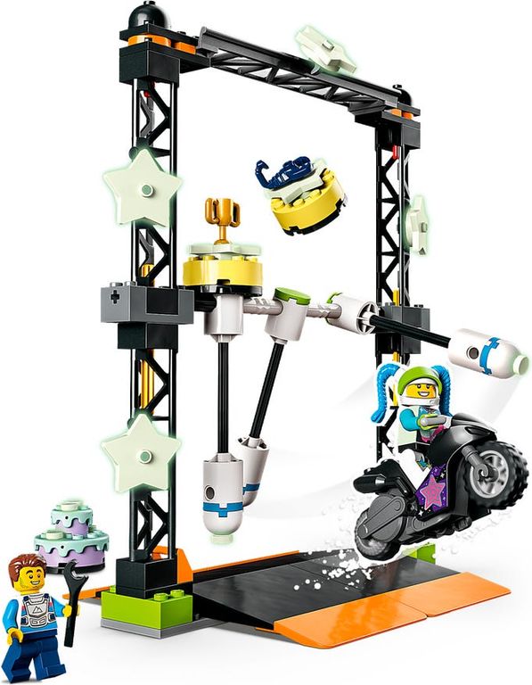 LEGO® City The Knockdown Stunt Challenge gameplay