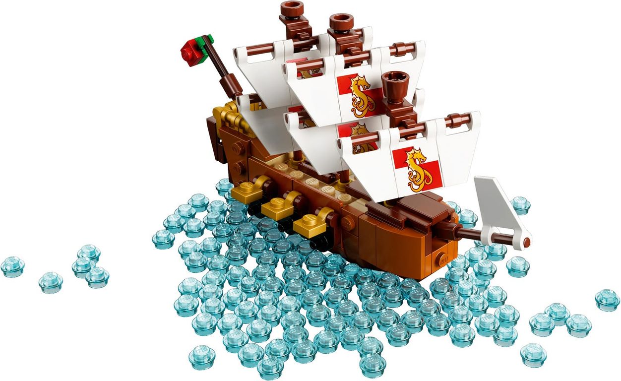 LEGO® Ideas Ship in a Bottle components