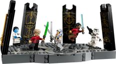 LEGO® Star Wars Ahsoka Tano's Duel on Peridea components