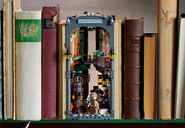 LEGO® Icons Sherlock Holmes: Book Nook
