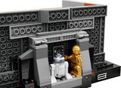 LEGO® Star Wars Death Star™ Trash Compactor Diorama back side