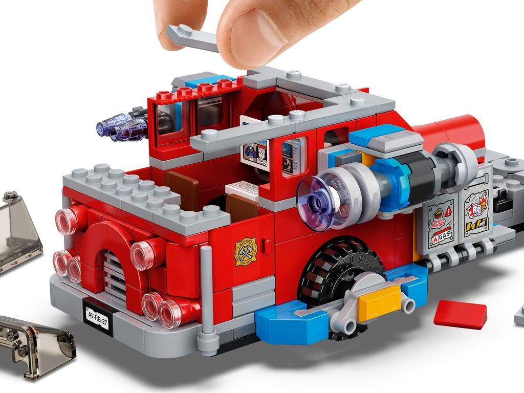 LEGO® Hidden Side Phantom Fire Truck 3000 components