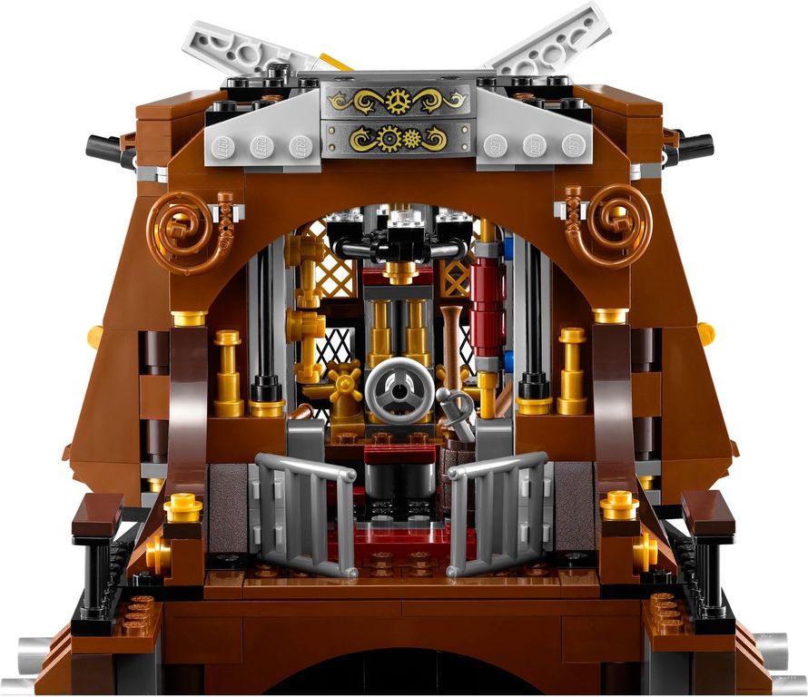 LEGO® Movie MetalBeard's Sea Cow interno