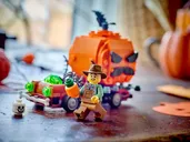 La camionnette de la citrouille d'Halloween