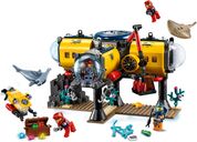 LEGO® City Ocean Exploration Base components