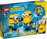 Minions-figuren van stenen en hun schuilplaats