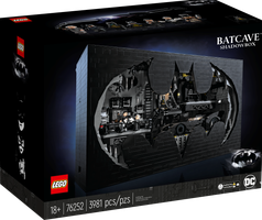 LEGO® DC Superheroes Batcave™ – shadowbox