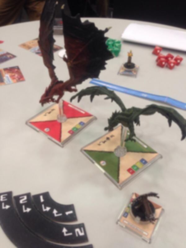 Dungeons & Dragons: Attack Wing gameplay