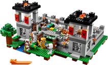LEGO® Minecraft The Fortress components