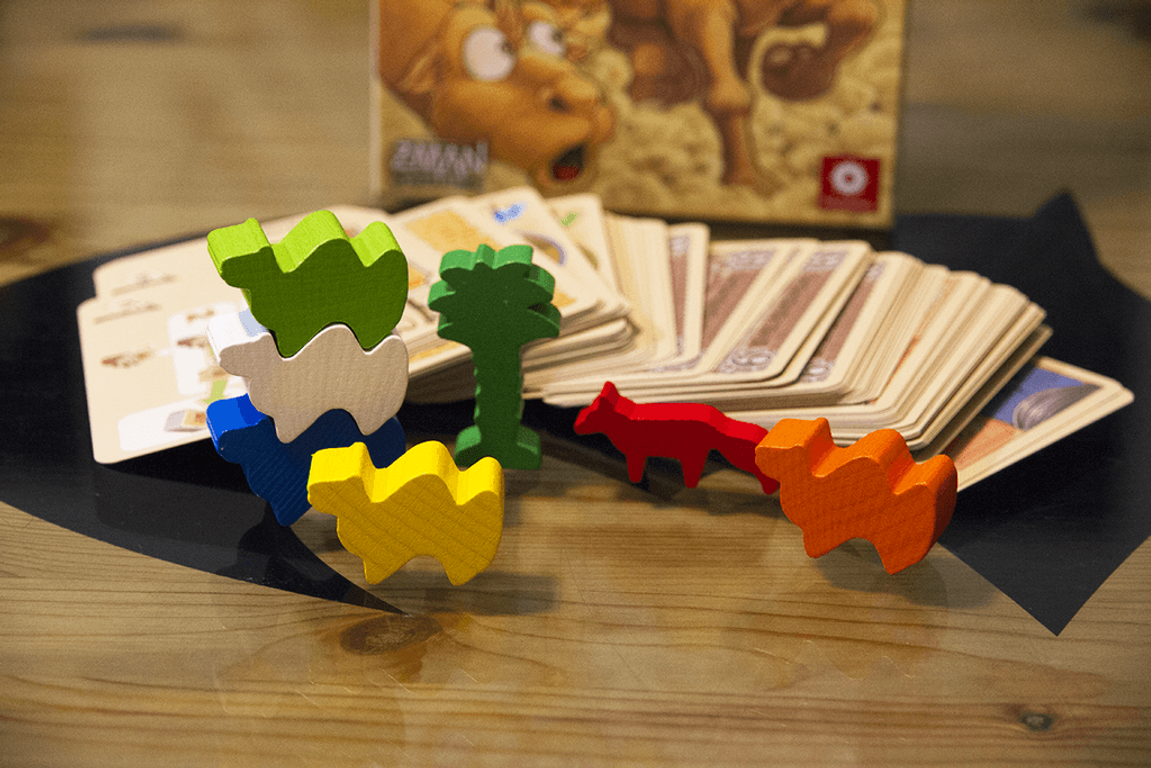 Camel up Cards components