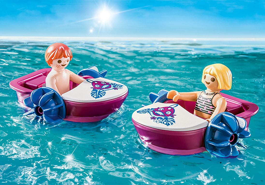 Paddle Boat Rental minifigures