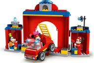 LEGO® Disney La caserne et le camion de pompiers de Mickey et ses amis gameplay