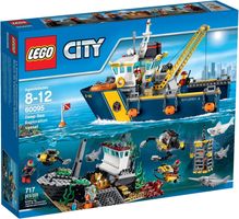 LEGO® City Deep Sea Exploration Vessel