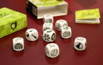 Rory's Story Cubes: Voyages dice