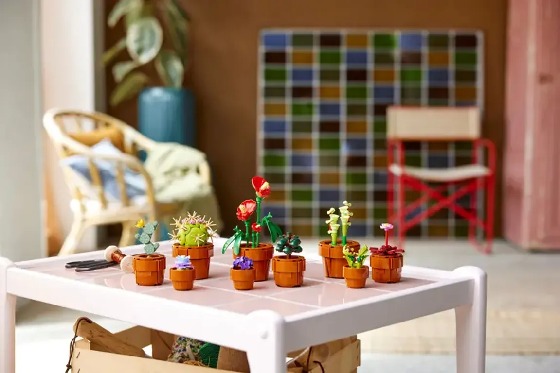 LEGO® Icons Plantas en miniatura