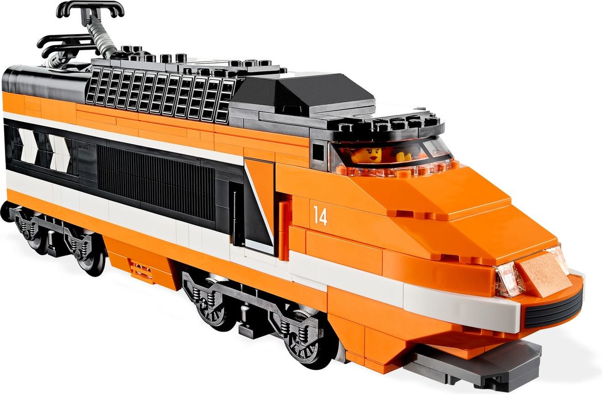 The best prices today for LEGO® Icons Horizon Express ToyBricksFinder