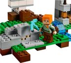 LEGO® Minecraft The Iron Golem components