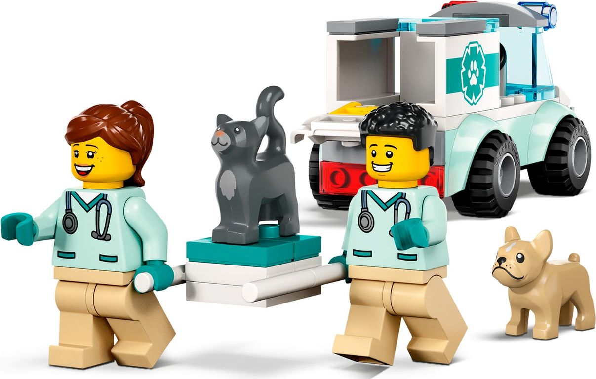LEGO® City Vet Van Rescue minifigures