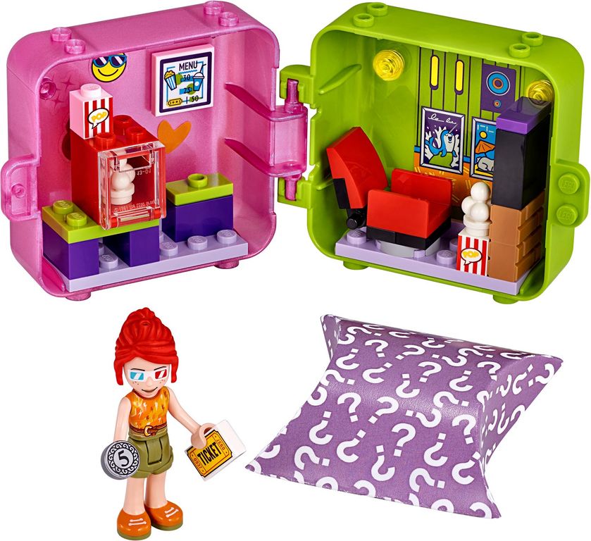 LEGO® Friends Mia's Shopping Play Cube components