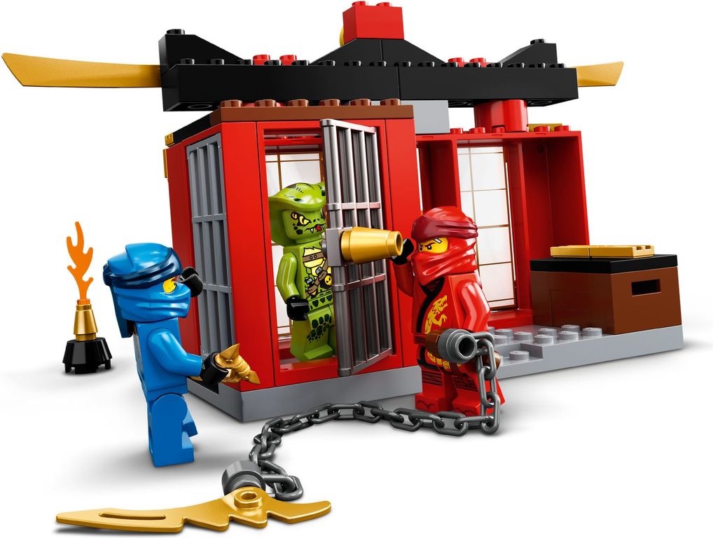 LEGO® Ninjago Kräftemessen mit dem Donner-Jet spielablauf