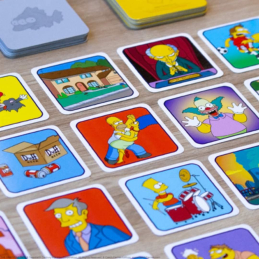 Codenames: The Simpsons gameplay