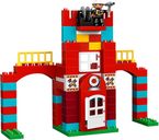 LEGO® DUPLO® Fire station building