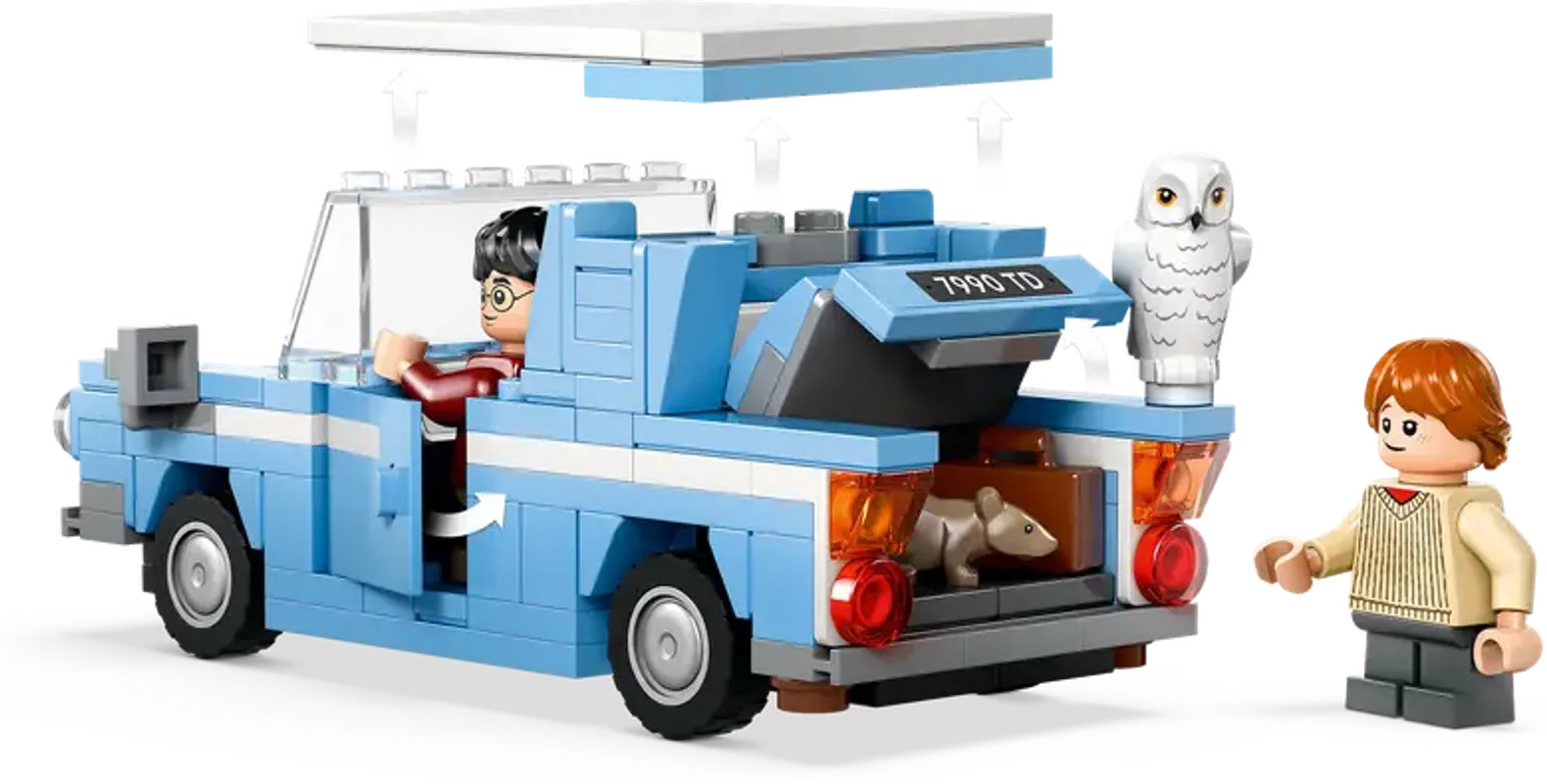 LEGO® Harry Potter™ Flying Ford Anglia back side