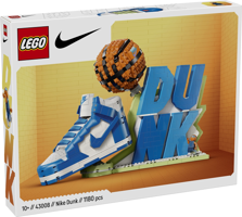LEGO® Nike Nike Dunk x LEGO Set