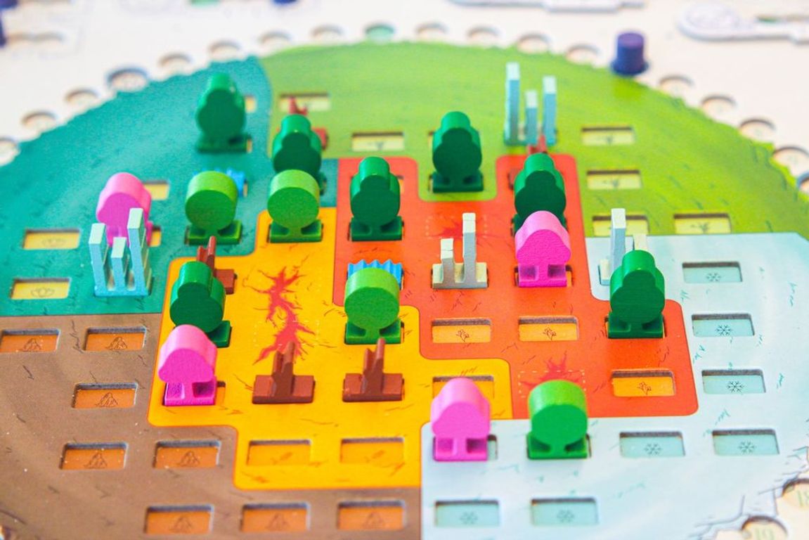 Evergreen: Cherry Blossoms and Bamboo components