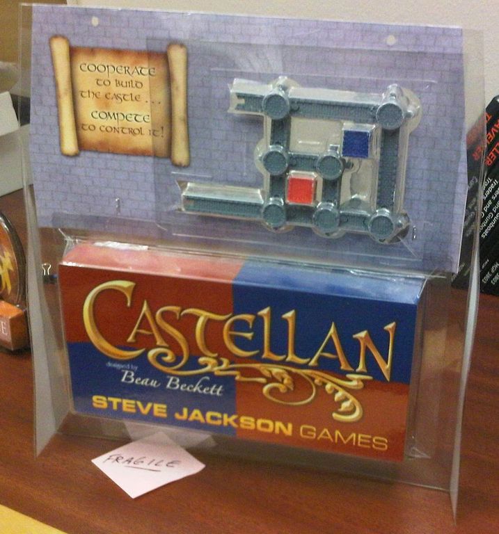 Castellan (red/blue) box