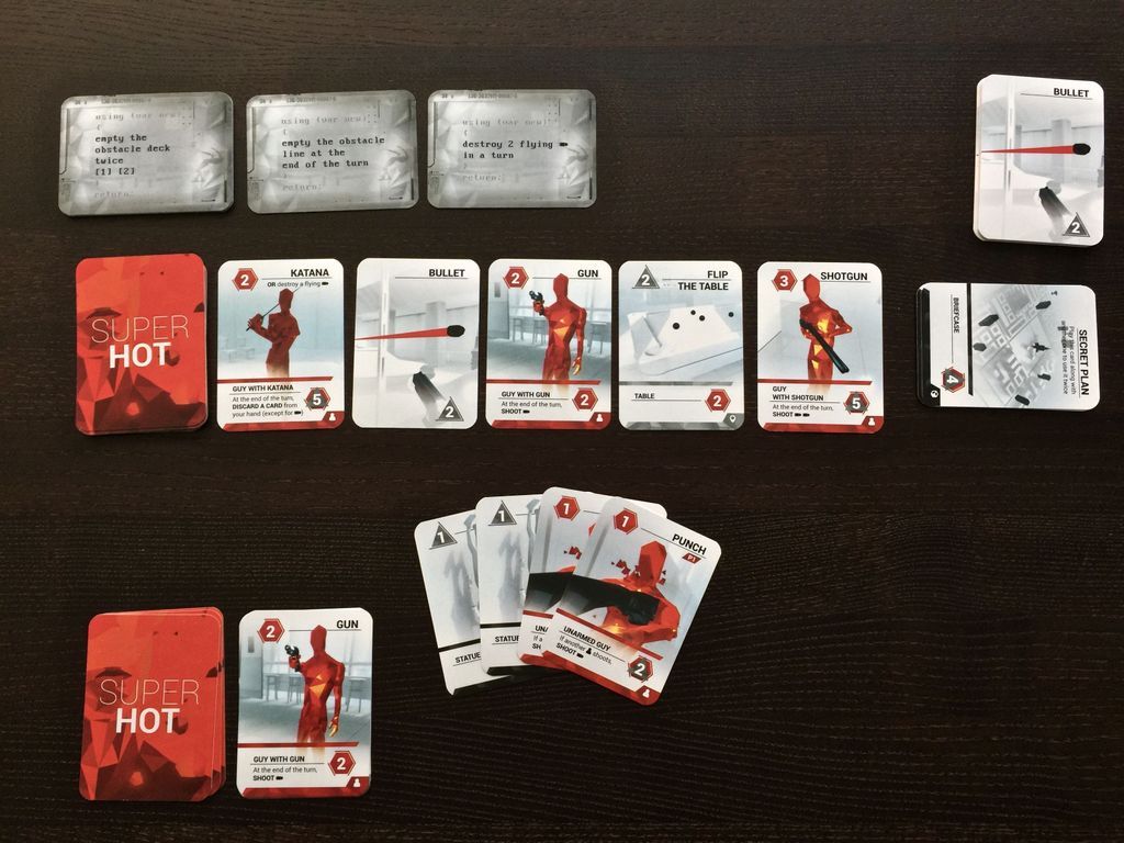 SUPERHOT Card Game kaarten